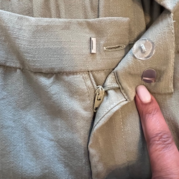 Tie Bodice Romper With Flutter Sleeves (NWT) - Picture 8 of 9